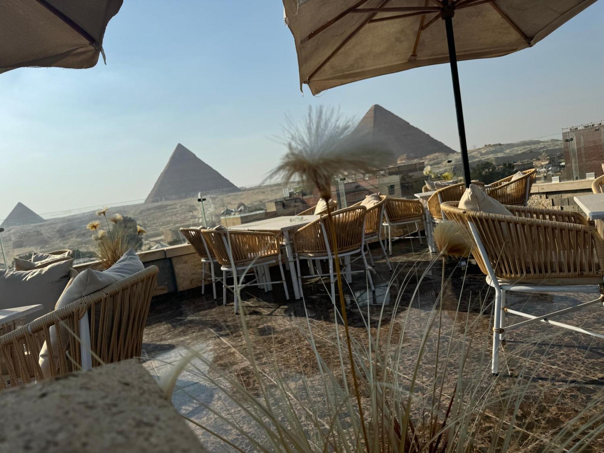 Pyramids And Sphinx Magic 2*