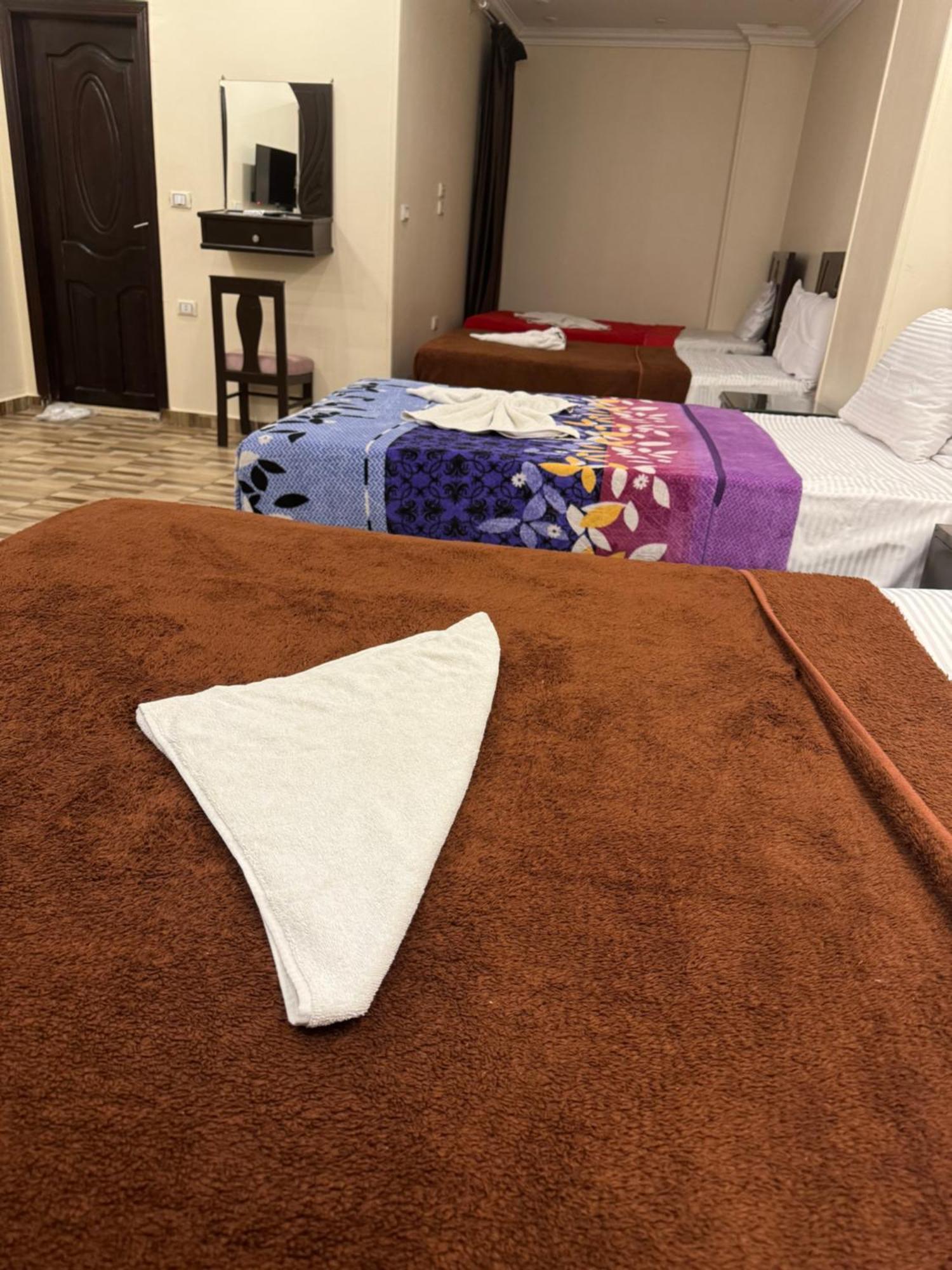 Pyramids And Sphinx Magic Hotel 2*