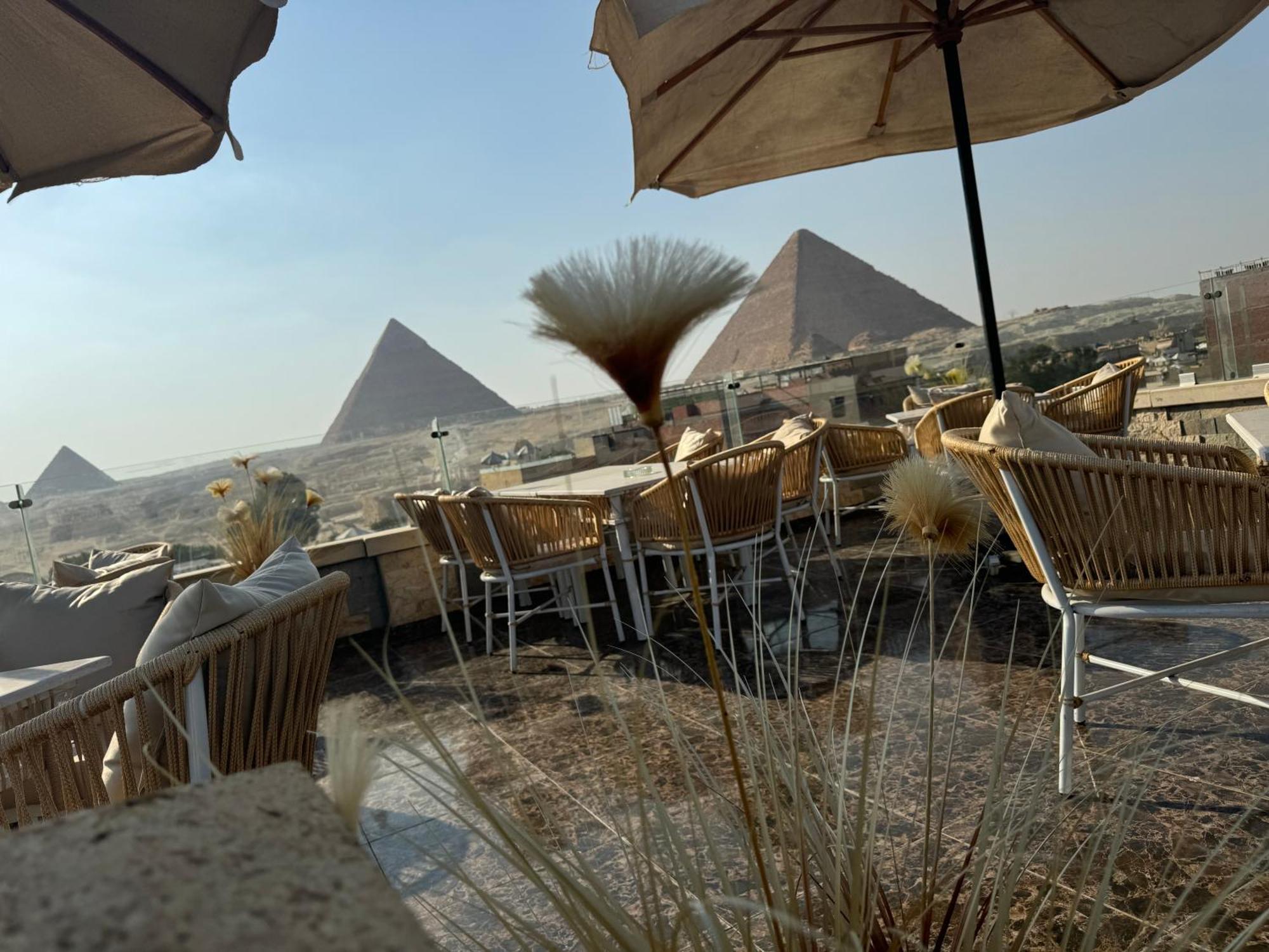 Hotel Pyramids And Sphinx Magic 2*