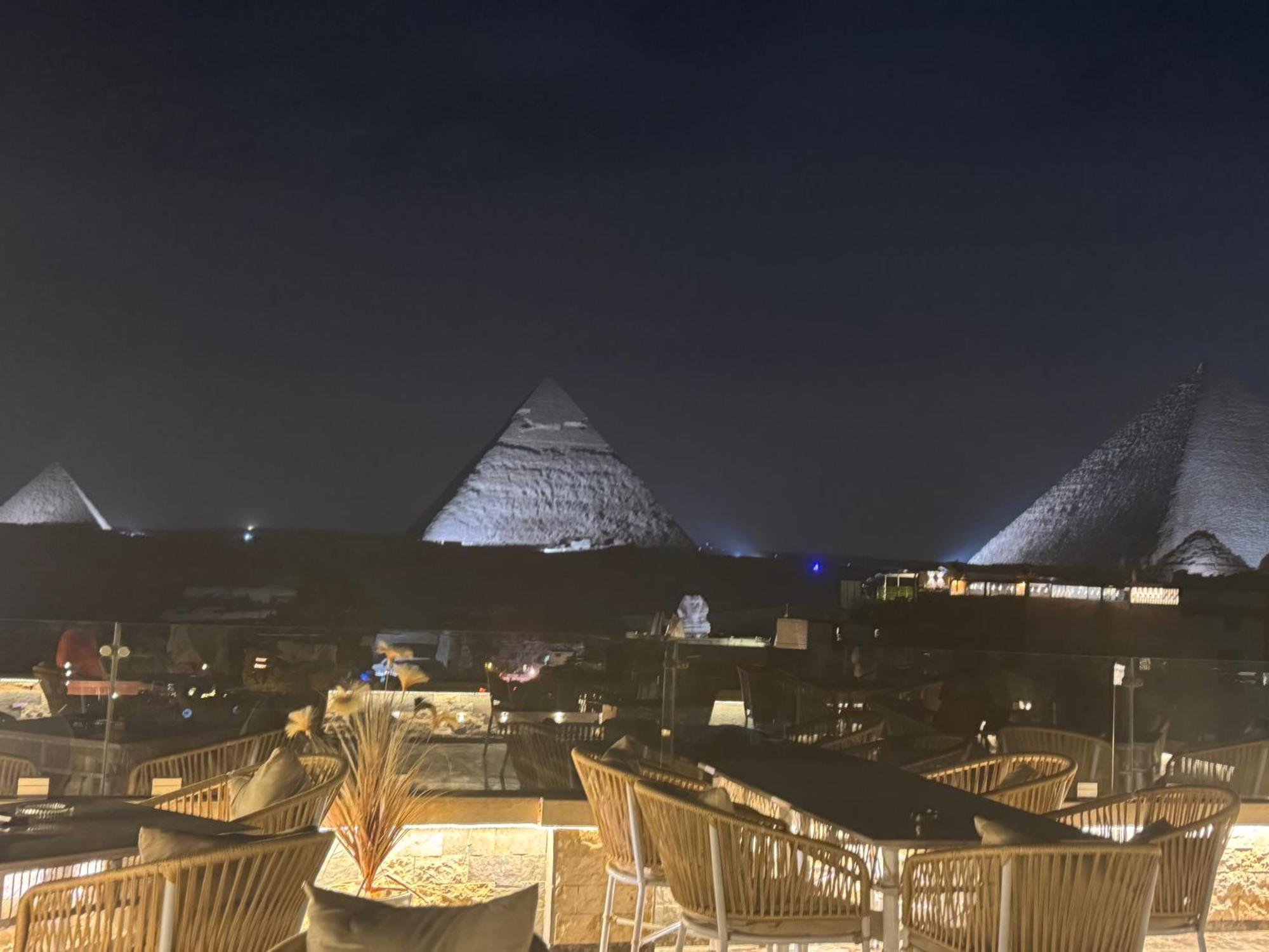Hotel Pyramids And Sphinx Magic