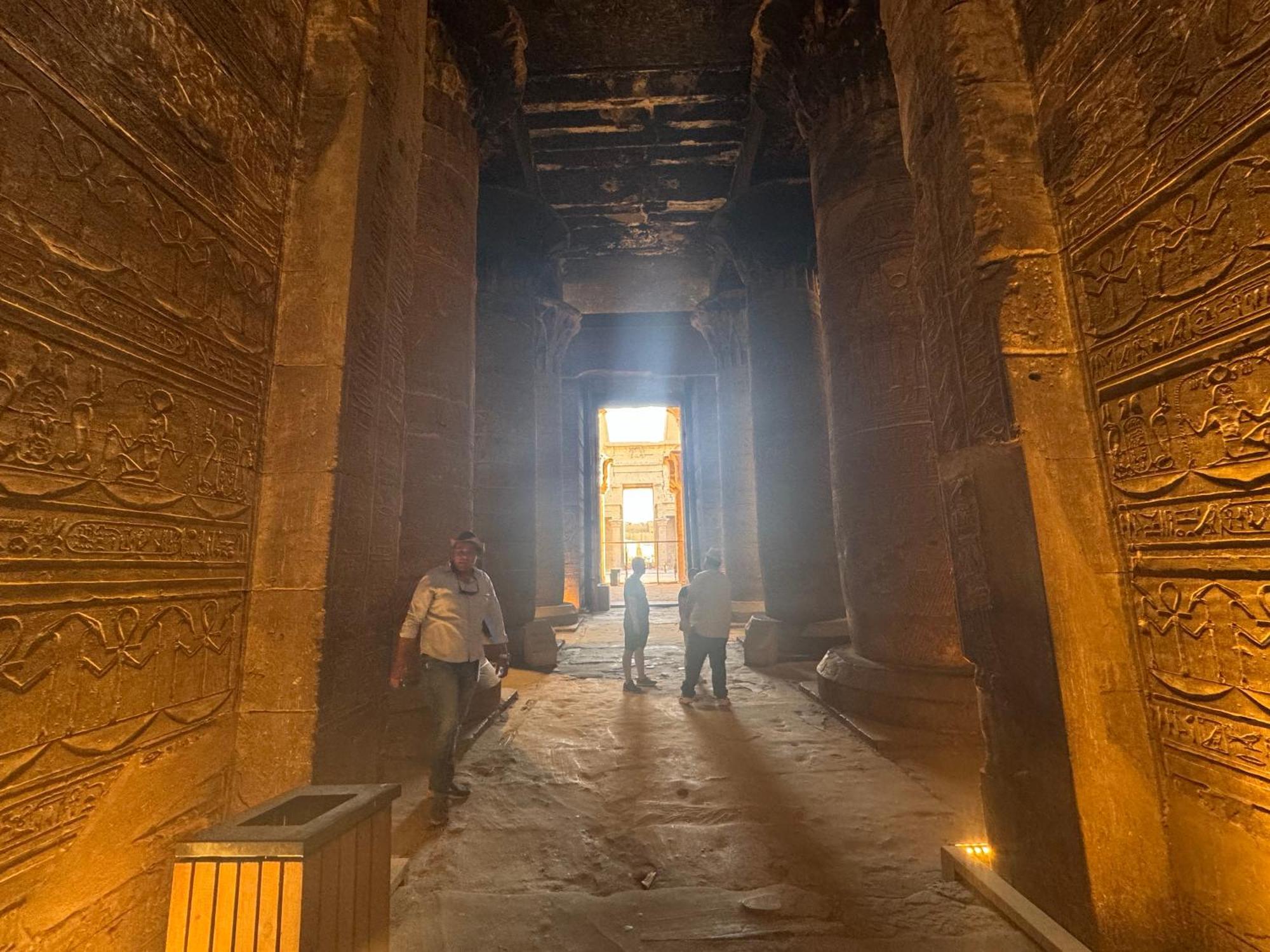 Pyramids And Sphinx Magic Hotel 2*
