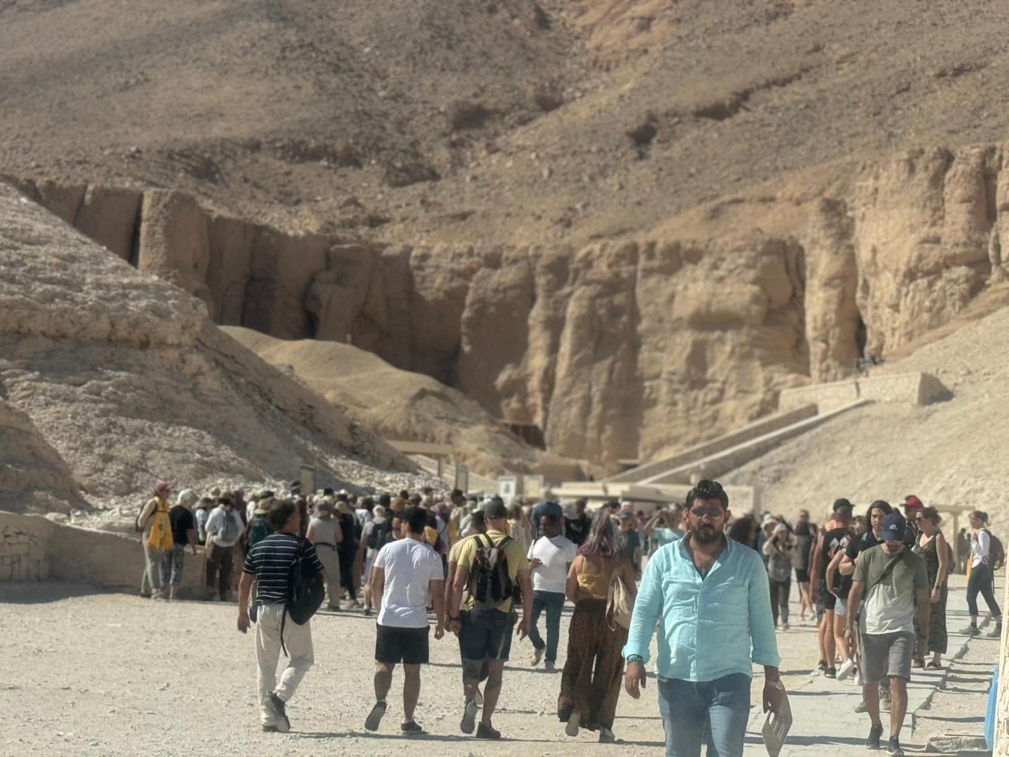 Hotel Pyramids And Sphinx Magic