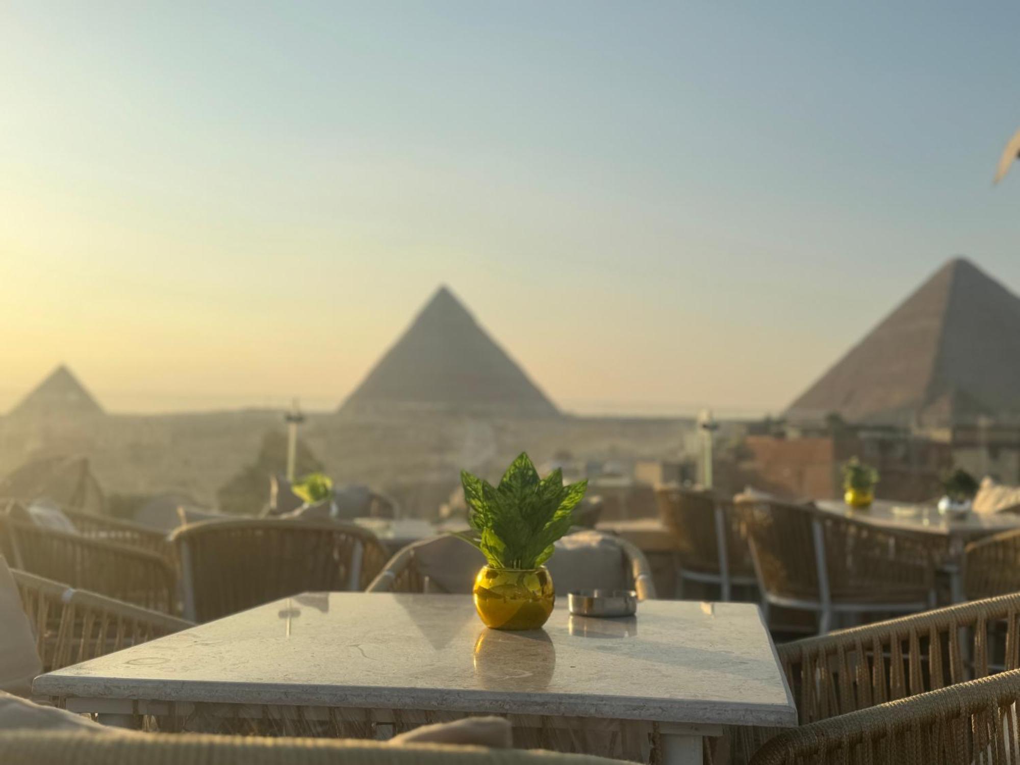 Hotel Pyramids And Sphinx Magic